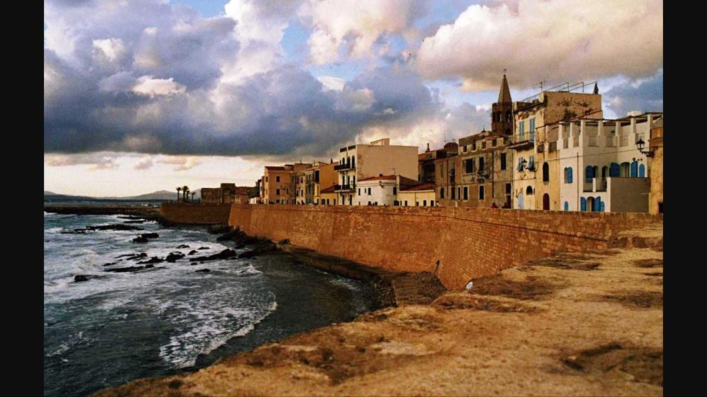 Cozy Apartment Mati Alghero Historic Center Extérieur photo