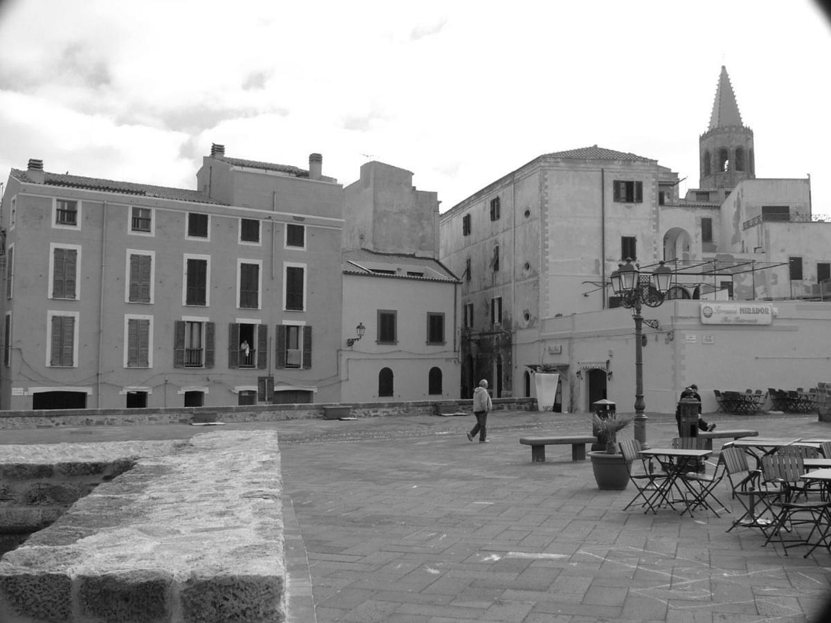 Cozy Apartment Mati Alghero Historic Center Extérieur photo